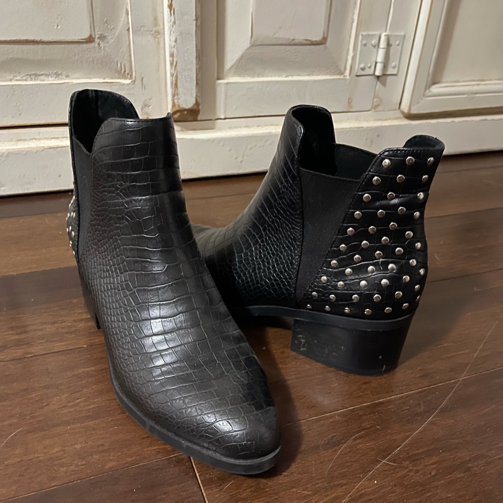 Steve Madden studded booties